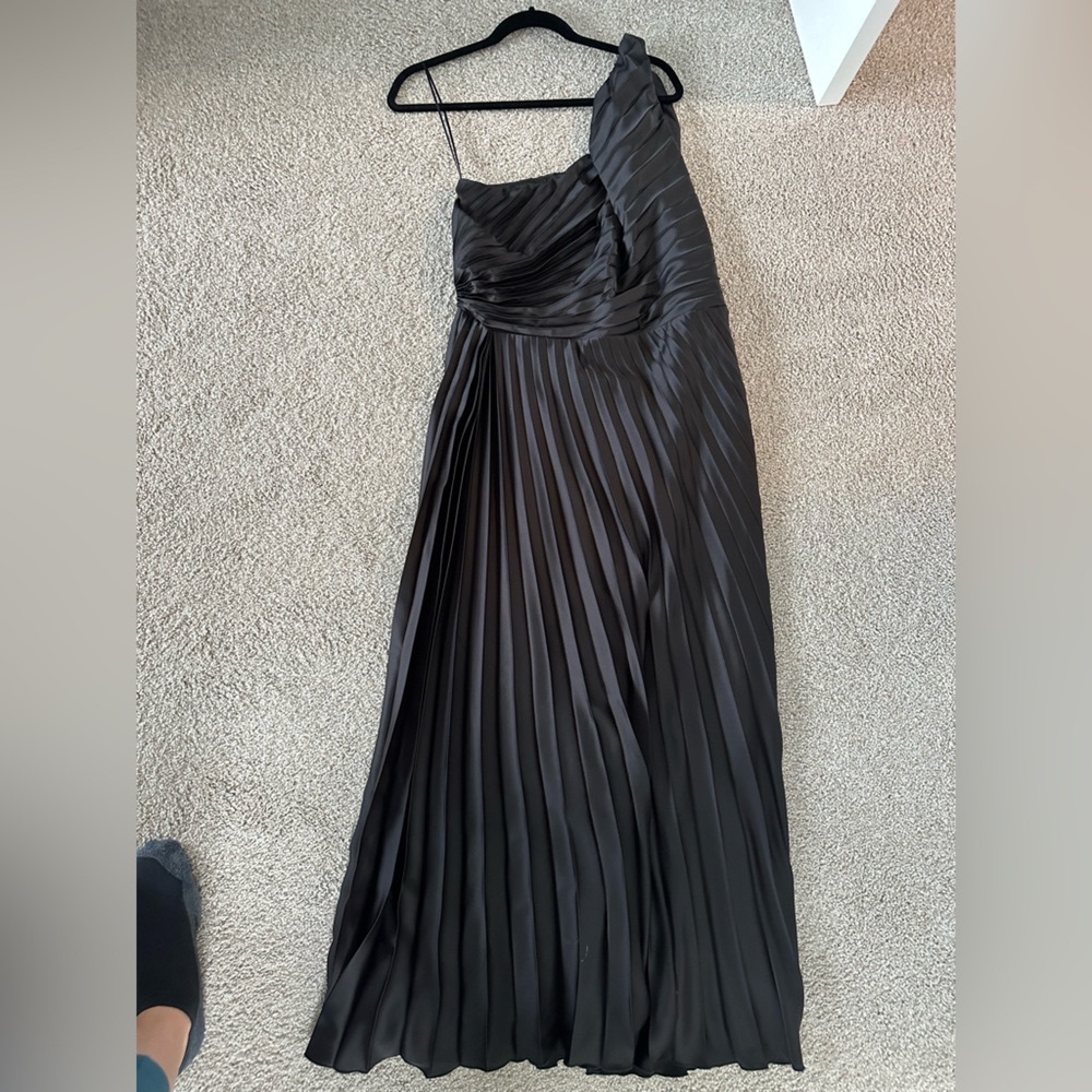 Abercrombie One Shoulder Pleated Midi Dress Tall